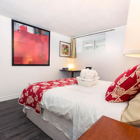 Cozy 3Br 2Bth Lower Unit, A Min To Hwy401, 404 & Dvp Villa Toronto Esterno foto